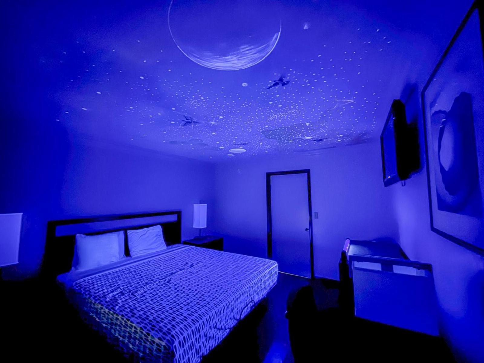 Super 7 Motel - Anaheim Packing District & Disneyland מראה חיצוני תמונה