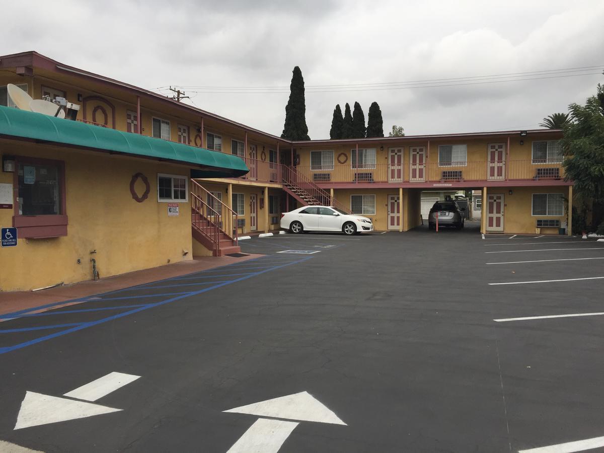 Super 7 Motel - Anaheim Packing District & Disneyland מראה חיצוני תמונה
